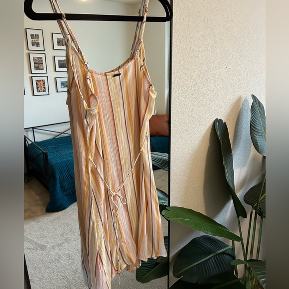 Billabong Striped Dress - Picture 2 of 3